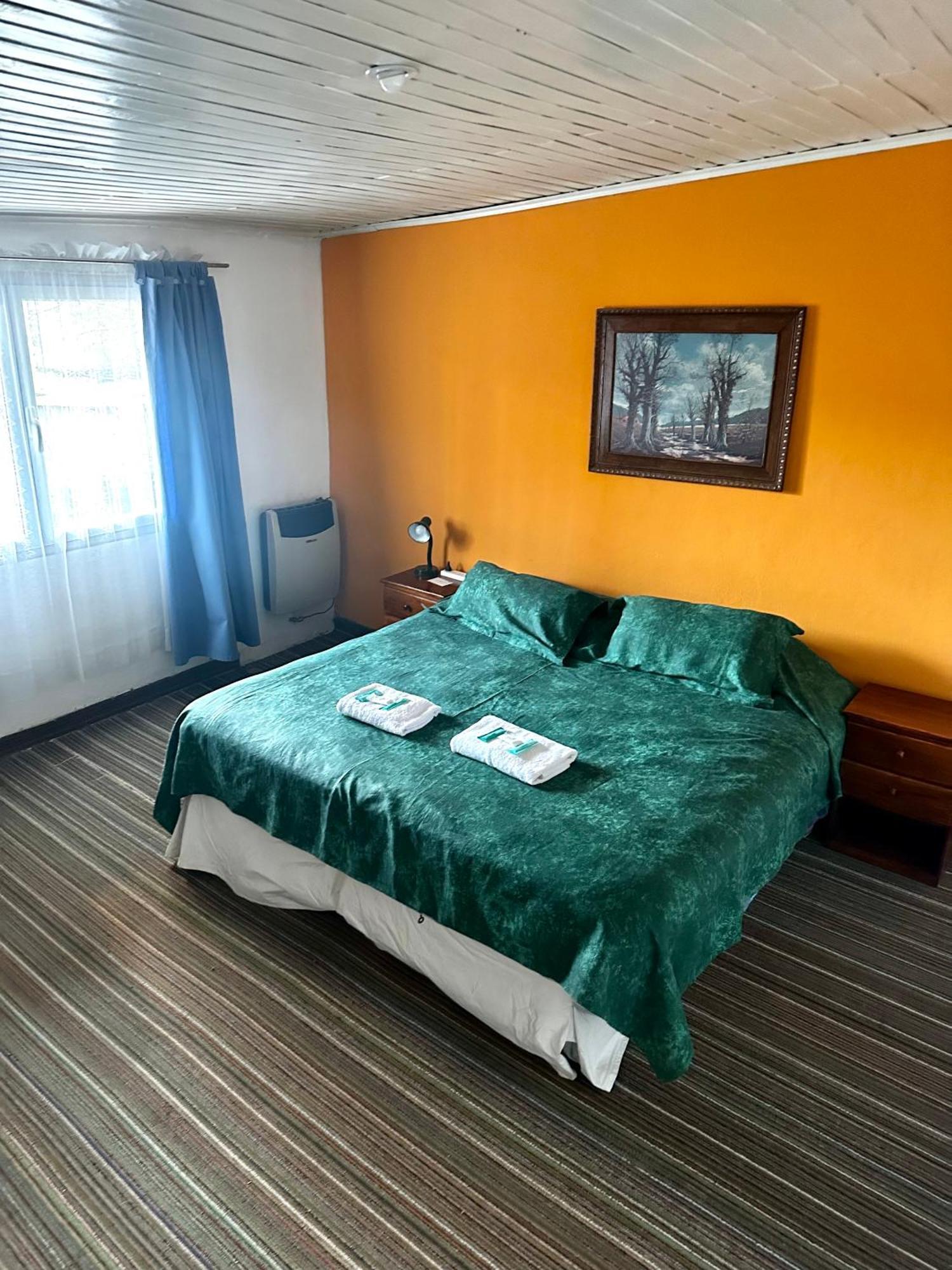 Amancay, Hostal Patagonico Hotel Ел Калафате Екстериор снимка